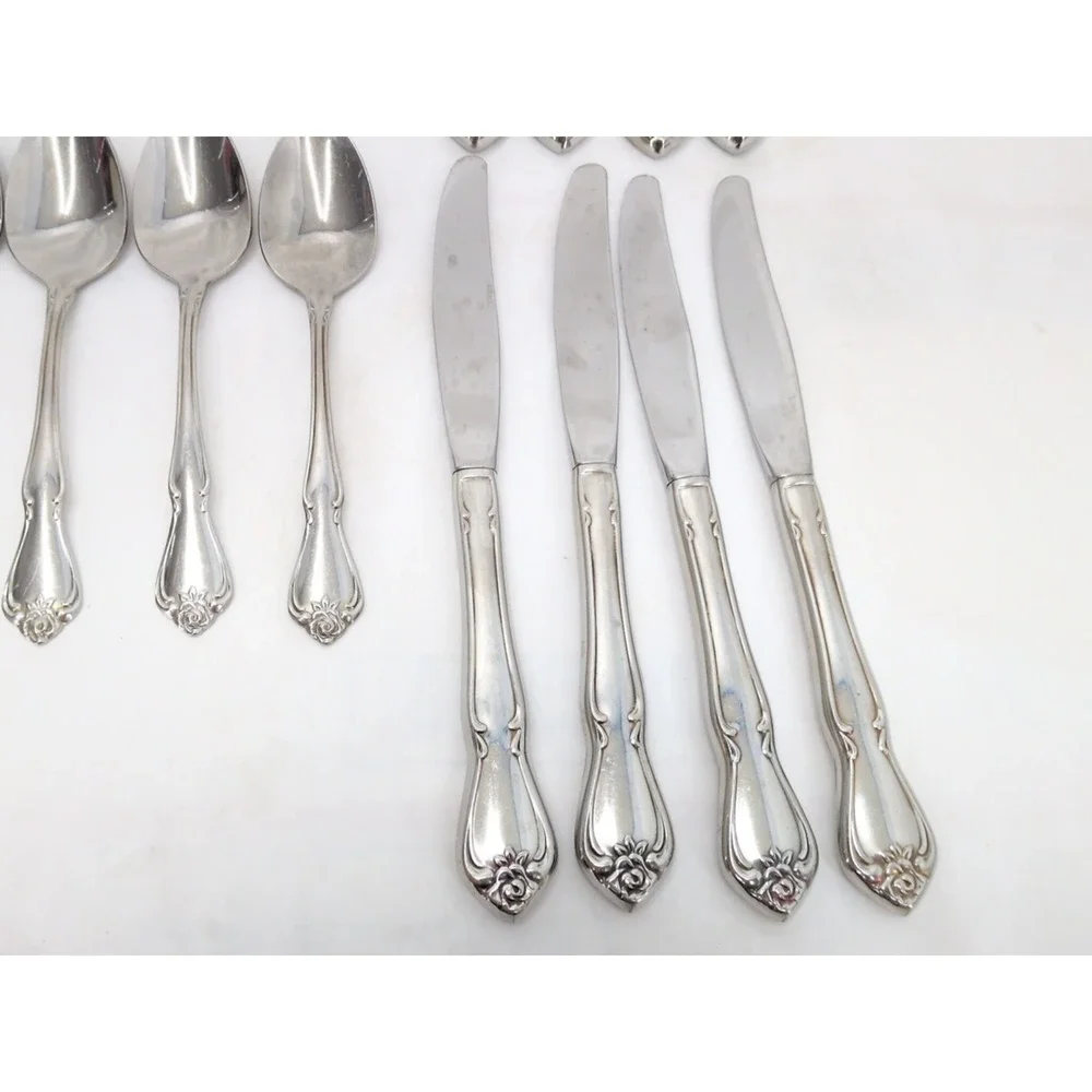 Arbor Rose True Rose Stainless Service For 4 Oneida Flatware & Serving Pieces 26